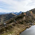 Gastein - Ganzjaehrig Inklusive Alpentherme Gastein & Sommersaison Inklusive Gasteiner Bergbahnen Szálloda 3*