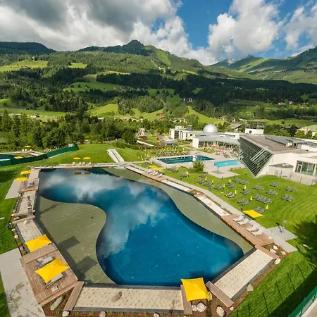Gastein - Ganzjährig Inklusive Alpentherme - Sommersaison 2022 Zusätzlich Inklusive Gasteiner Bergbahnen Hotel 3*