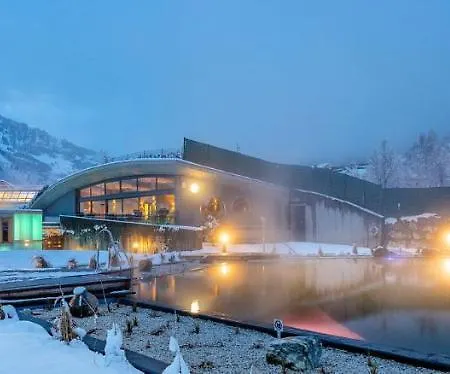 Gastein - Ganzjaehrig Inklusive Alpentherme Gastein & Sommersaison Inklusive Gasteiner Bergbahnen Bad Hofgastein