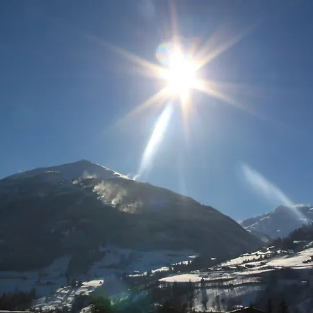 Gastein - Ganzjaehrig Inklusive Alpentherme Gastein & Sommersaison Inklusive Gasteiner Bergbahnen 巴特霍夫加施泰因