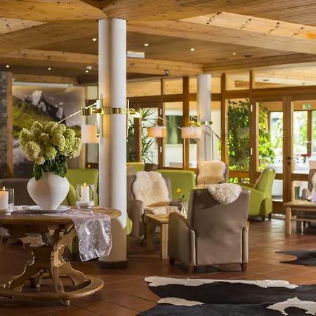 Gastein - Ganzjaehrig Inklusive Alpentherme Gastein & Sommersaison Inklusive Gasteiner Bergbahnen Hotel