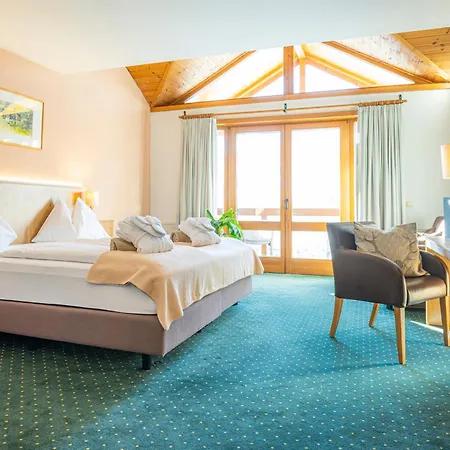 Gastein - Ganzjaehrig Inklusive Alpentherme Gastein & Sommersaison Inklusive Gasteiner Bergbahnen 3* バート・ホーフガシュタイン