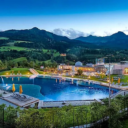 Gastein - Ganzjährig Inklusive Alpentherme - Sommersaison 2022 Zusätzlich Inklusive Gasteiner Bergbahnen Hotel Bad Hofgastein