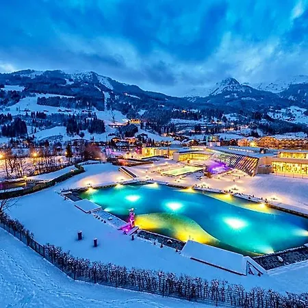 Gastein - Ganzjaehrig Inklusive Alpentherme Gastein & Sommersaison Inklusive Gasteiner Bergbahnen Bad Hofgastein
