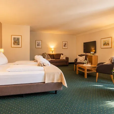 Gastein: Alpine Thermal & Summer Mountain Access Hotel Bad Hofgastein