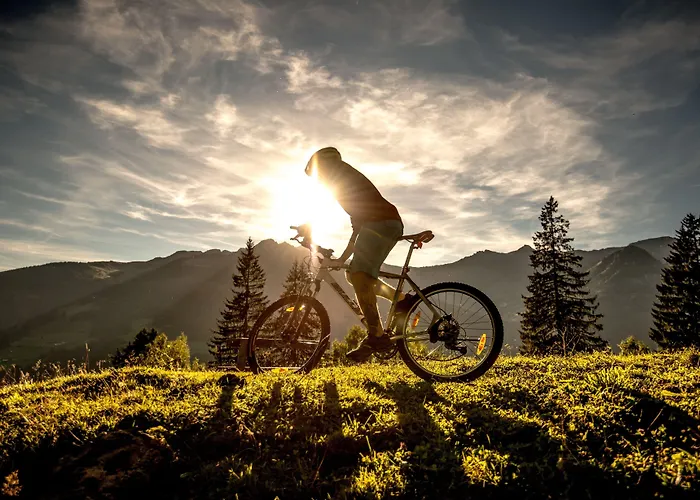 Gastein - Ganzjaehrig Inklusive Alpentherme Gastein & Sommersaison Inklusive Gasteiner Bergbahnen Bad Hofgastein