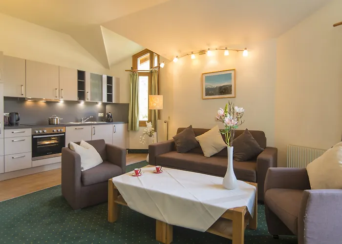 Gastein - Ganzjaehrig Inklusive Alpentherme Gastein & Sommersaison Inklusive Gasteiner Bergbahnen